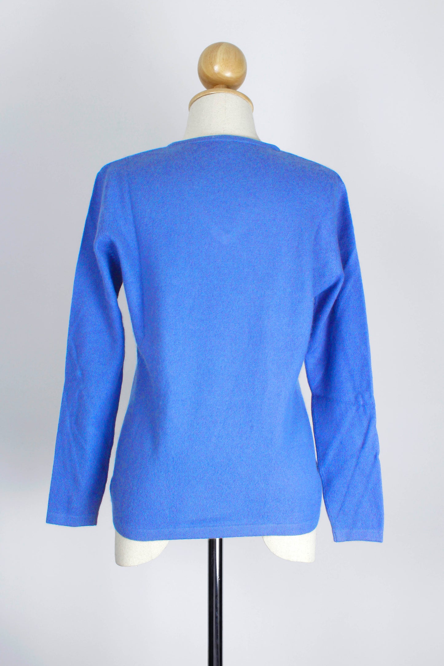 Women's Cornflower Blue V-Neck Cashmere Pullover/Sweater
