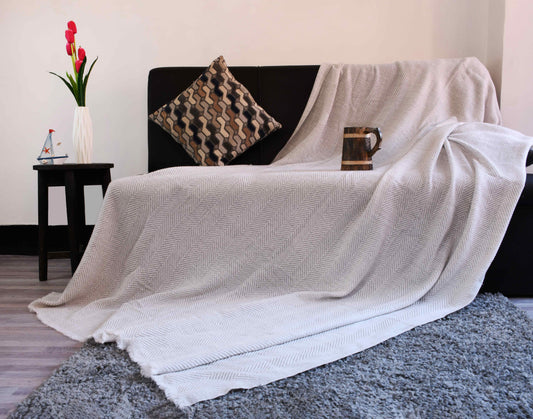 Elegant 100% Cashmere Couch Throw Blanket, Handmade by Nepali Women, Chevron Pattern, Soft & Warm, Generous 125cm X 250cm Size, versatile for all seasons, Hypoallergenic, Sustainable, Empowers Underprivileged Women, luxurious softness & warmth