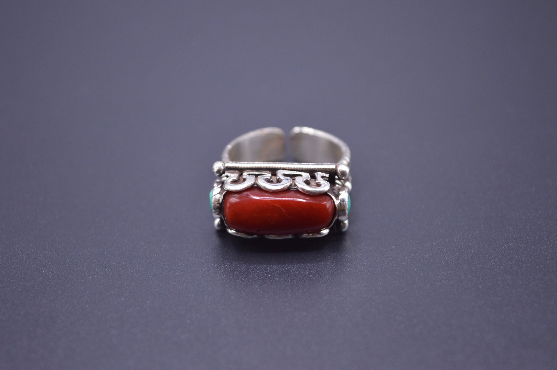 CYLINDRICAL RED CORAL & TURQUOISE STONE STERLING SILVER FINGER RING FOR WOMEN