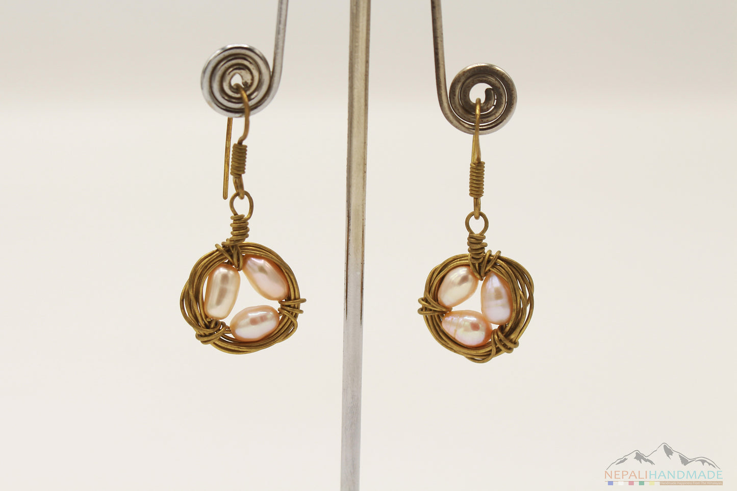 NEST FULL OF EGGS WIRE ART PEARLS DANGLE EARRING