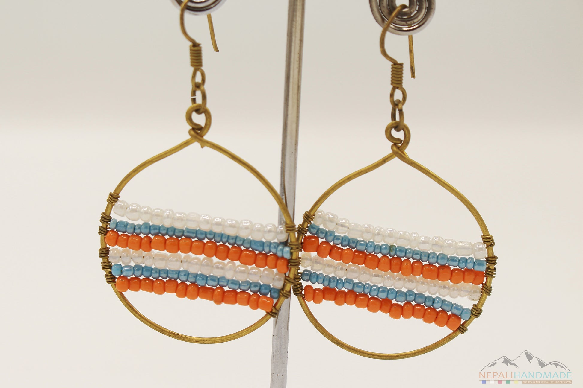 THREE COLORS BEADS DANGLE EARRING