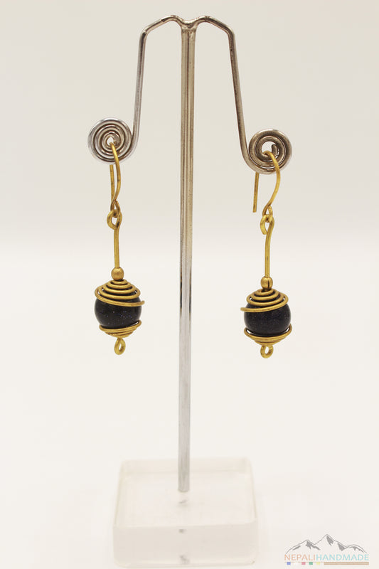 WIRE ART WITH SHINY BLACK STONE DROP EARRING