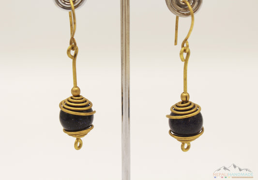 WIRE ART WITH SHINY BLACK STONE DROP EARRING