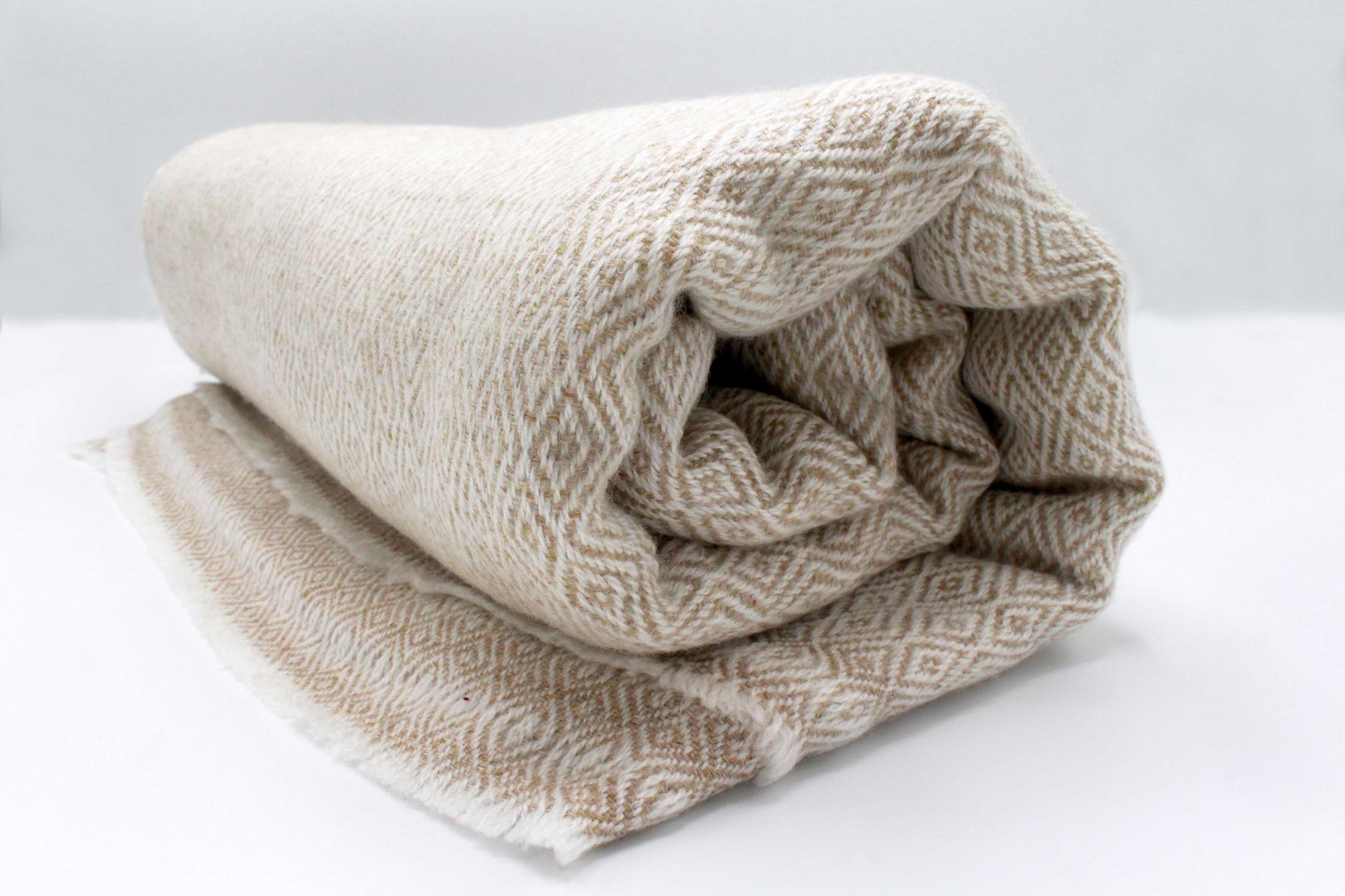 Bisque Brown Diamond Pattern Cashmere Blanket