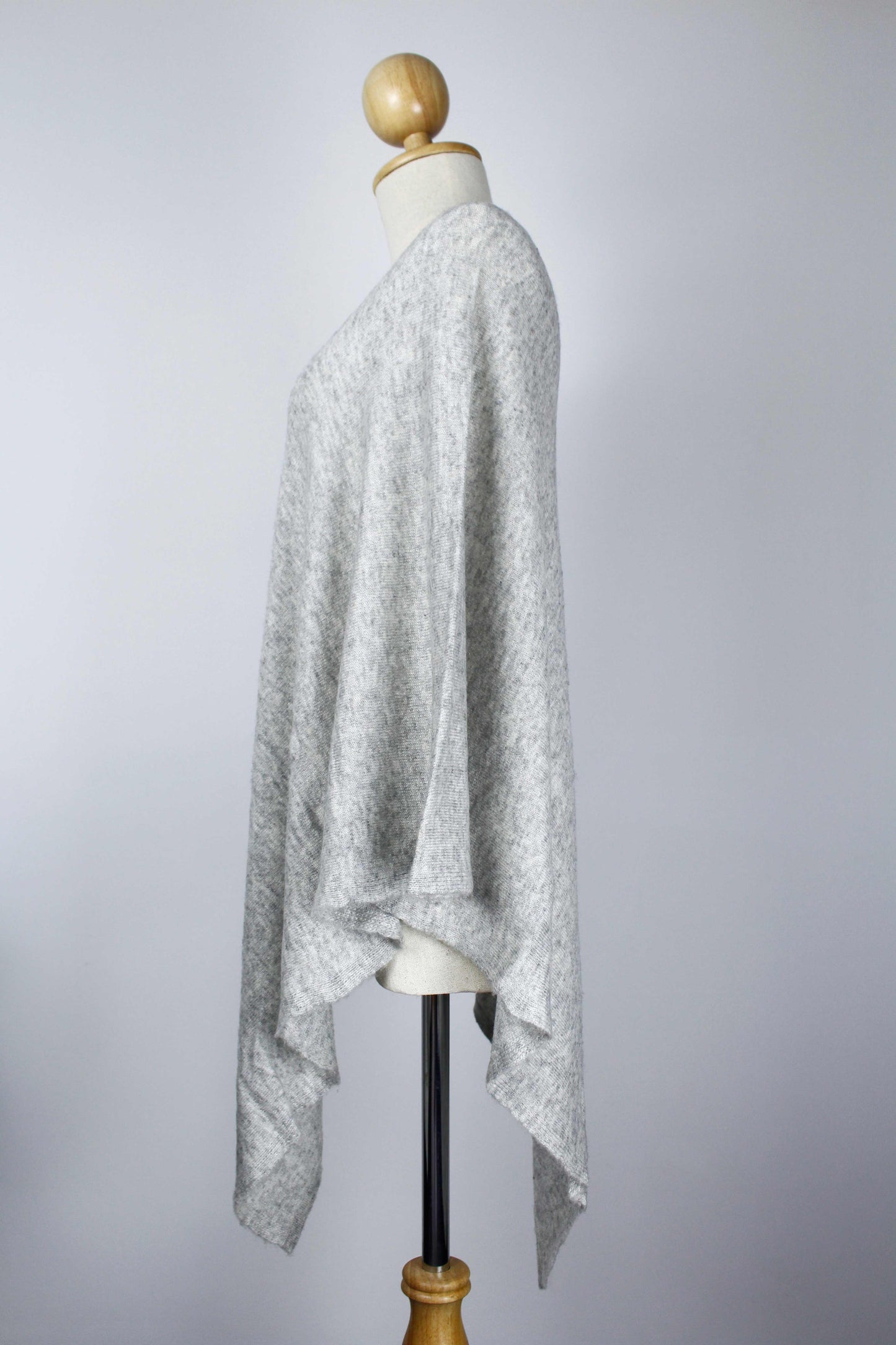 100% Cashmere Light Gray Poncho For Women